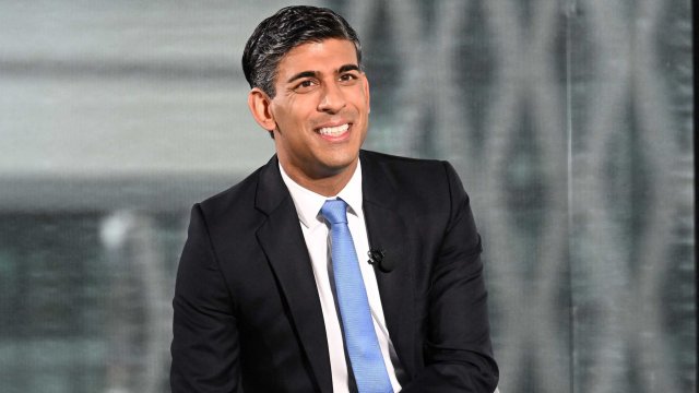 Article thumbnail: Rishi Sunak pretends to be the candidate of change against a Labour party that seems to be plodding its way to power (Photo by Jeff OVERS / BBC / AFP)
