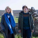 Article thumbnail: Shetland DI Ruth Calder (ASHLEY JENSEN);DI ?Tosh? McIntosh (ALISON O?DONNELL),ITV Studios