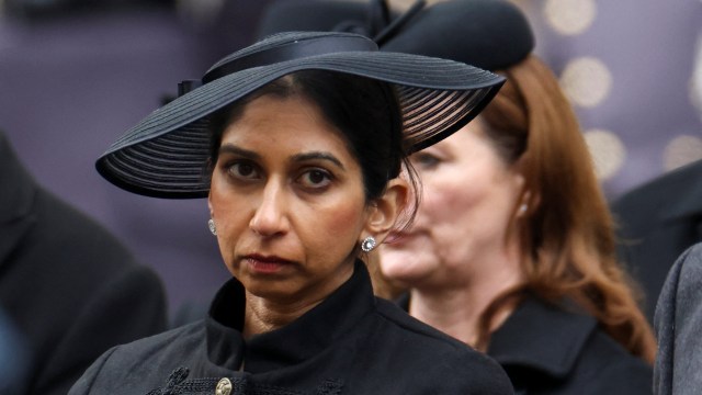 Article thumbnail: British Home Secretary Suella Braverman attends the annual Remembrance Sunday ceremony at the Cenotaph, in Whitehall, London Britain November 12, 2023. REUTERS/Toby Melville/Pool